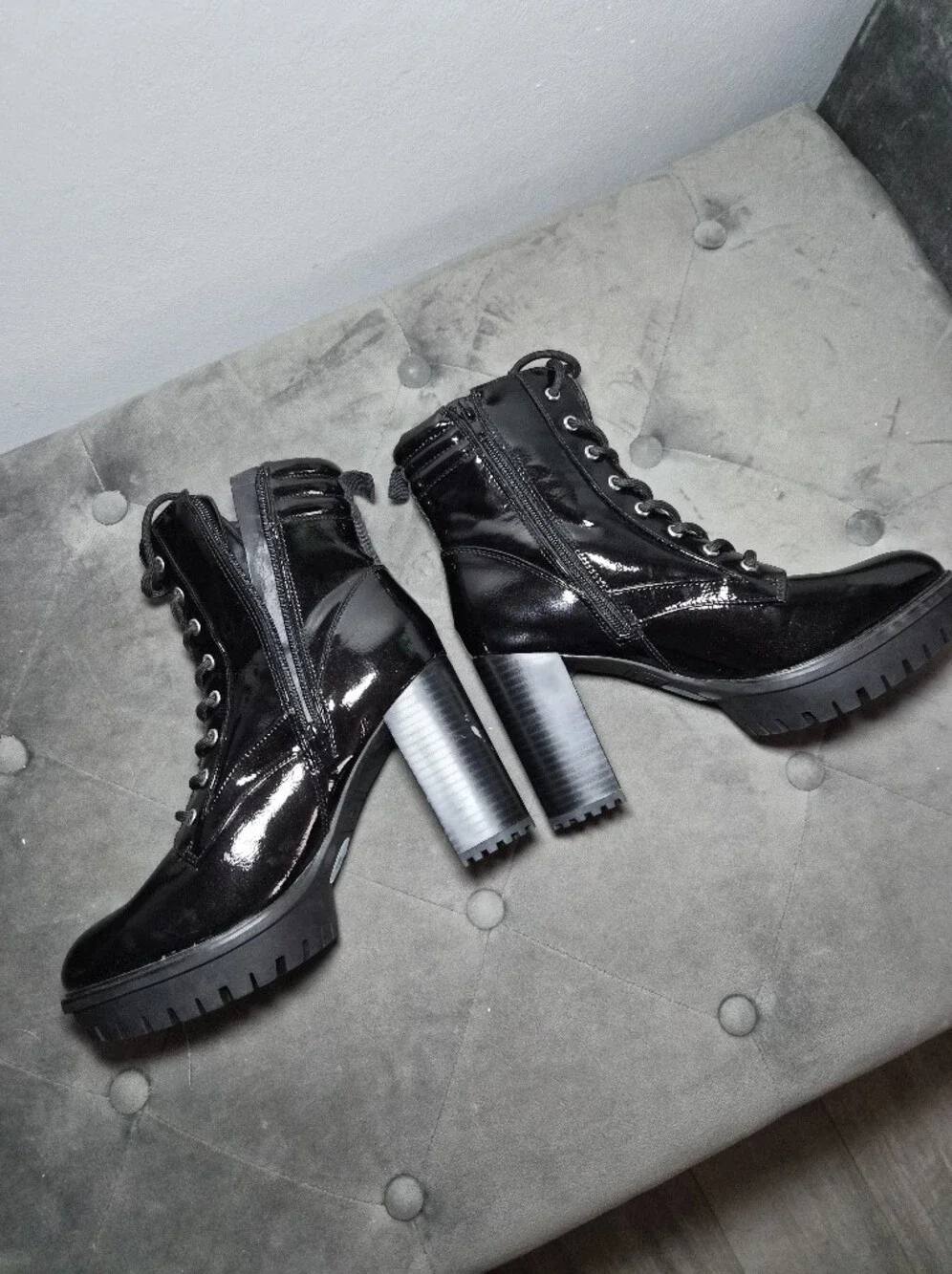 G by Guess Black Patent Lace-Up Chunky Heel Combat Boots 8.5 - Picture 11 of 12